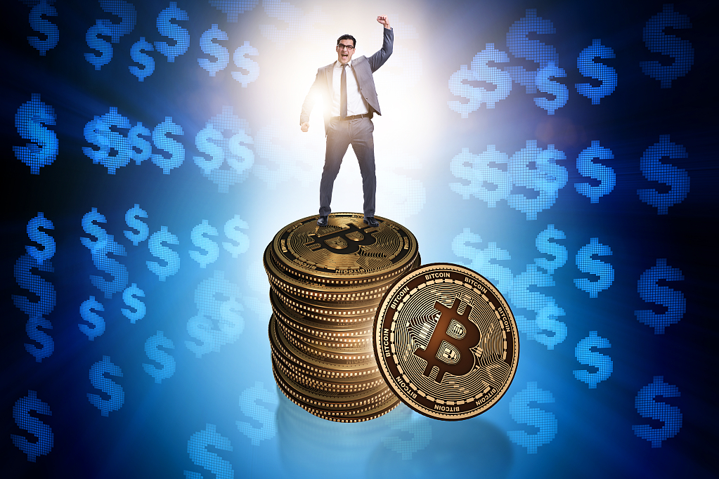 加密货币概念股集体重挫